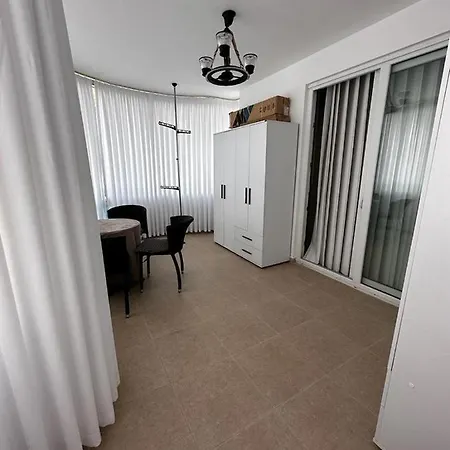Orange-banana Garden Apartment Alanya